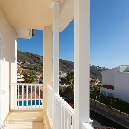 Live Barranco Hondo فيلة كانديلاريا